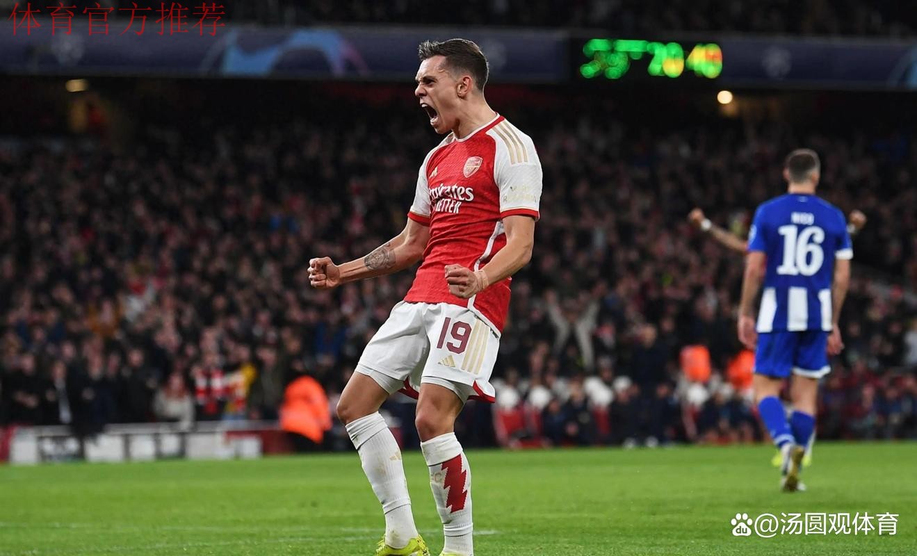 0-2再败!英超51岁名帅危机:上任23天 3场1分 深陷降级区 0-2再败!英超51岁名帅危机:上任23天 3场1分 深陷降级区